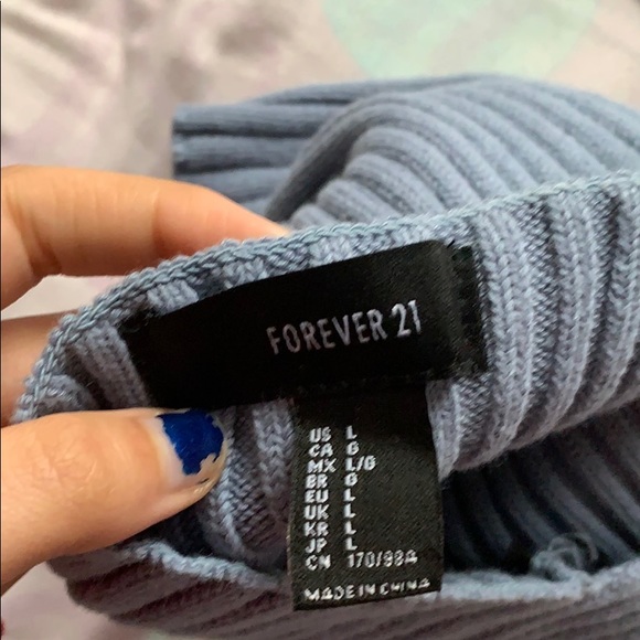 BLUE Ribbed Halter Top - Picture 3 of 3